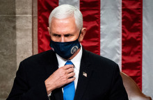 Ο Ρεπουμπλικάνος απερχόμενος αντιπρόεδρος Μάικ Πενς