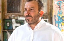 Στέφανος Παραστατίδης 