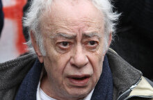 Βασίλης Αλεξάκης