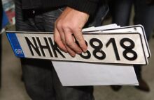 Κατάθεση πινακίδων