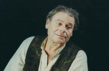 Γιάννης Ροζάκης