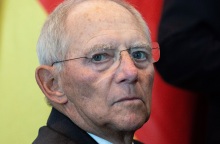 O πρόεδρος του γερμανικού κοινοβουλίου Βόλφγκανγκ Σόιμπλε εξήγησε τους λόγους για τους οποίους  δεν έχει ακόμη κάνει το εμβόλιο για τον κορωνοϊό