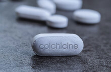 Κολχικίνη και θεραπεία για τον κορωνοϊό - Εξέδωσε ανακοίνωση ο ΕΟΦ