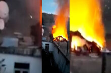 Ξάνθη: Το σπίτι που τυλίχθηκε στις φλόγες, με αποτέλεσμα να χάσουν τη ζωή τους δύο ηλικιωμένοι