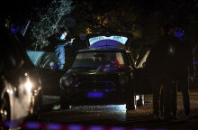 Κωνσταντίνος Μπογδάνος: Το αυτοκίνητο του βουλευτή της ΝΔ μετά την εμπρηστική επίθεση με γκαζάκια