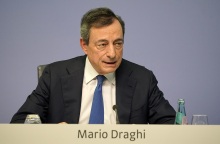 Μάριο Ντράγκι