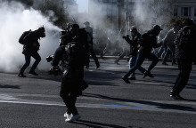 ΕΠΕΙΣΟΔΙΑ ΣΤΟ ΠΑΝΕΚΠΑΙΔΕΥΤΙΚΟ ΣΥΛΛΑΛΗΤΗΡΙΟ ΣΤΗΝ ΑΘΗΝΑ ΕΝΑΝΤΙΑ ΣΤΟ ΝΕΟ ΝΟΜΟΣΧΕΔΙΟ ΓΙΑ ΤΗΝ ΤΡΙΤΟΒΑΘΜΙΑ ΕΚΠΑΙΔΕΥΣΗ 