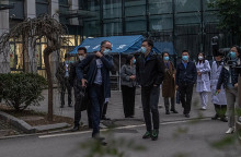 Κλιμάκιο εμπειρογνωμόνων του ΠΟΥ στο Ινστιτούτο Ιολογίας της Ουχάν