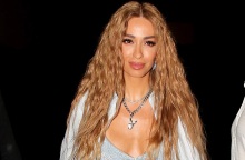 Η τραγουδίστρια Ελένη Φουρέιρα