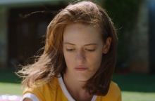 Η Σοφία Κόκκαλη πρωταγωνιστεί στην ταινία της Ζακλίν Λέντζου «Σελήνη, 66 ερωτήσεις»