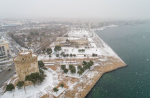Κακοκαιρία «Μήδεια» - Στα λευκά η Θεσσαλονίκη, με τον ΕΟΔΥ να ανακοινώνει τα νέα κρούσματα κορωνοϊού την Κυριακή 14 Φεβρουαρίου 2021