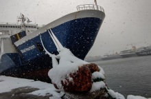 Δεμένα πλοία στο λιμάνι του Πειραιά