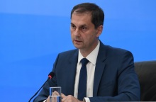 Χάρης Θεοχάρης