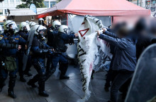 ΣΥΓΚΕΝΤΡΩΣΗ ΑΛΛΗΛΕΓΓΥΗΣ ΓΙΑ ΤΟΝ ΔΗΜΗΤΡΗ ΚΟΥΦΟΝΤΙΝΑ 