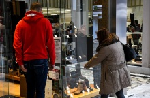 Στιγμιότυπο από τη λειτουργία καταστημάτων με click away 