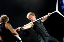 Στιγμιότυπο από τη συναυλία των Bon Jovi στην Αθήνα το 2011