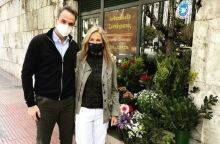 Ανοίγουν ξανά τα λουλουδάδικα στη Βουλή 