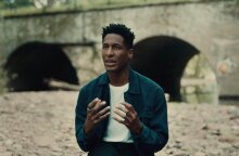 Ο τραγουδιστής Jon Batiste
