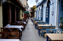 Εστίαση (ΦΩΤΟ ΑΡΧΕΙΟΥ) - Ο πρόεδρος της ΠΟΕΣΕ Γιώργος Καββαθάς εκτίμησε ότι τα μαγαζιά θα ανοίξουν λίγο πριν ή λίγο μετά το Πάσχα