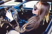 Γυναίκα οδηγός