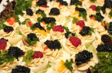 Δείπνο με χαβιάρι (ΦΩΤΟ ΑΡΧΕΙΟΥ)