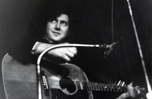Ο μουσικός Phil Ochs