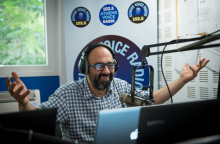 Ο δημοσιογράφος Νίκος Ζαχαριάδης