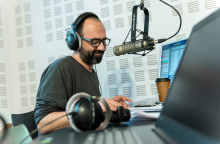 Ο δημοσιογράφος Νίκος Ζαχαριάδης