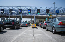 Αυξημένη κίνηση στα διόδια (ΦΩΤΟ ΑΡΧΕΙΟΥ) - Δισταγμοί των ειδικών για το αν θα επιτραπεί τελικά το «Πάσχα στο χωριό»