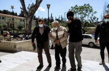 Ο 76χρονος φερόμενος ως δράστης της δολοφονίας του 48χρονου γιού του στο Κορωπί