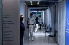 Εμβολιασμός στην Ελλάδα για κορωνοϊό - Στιγμιότυπο από εμβολιαστικό κέντρο