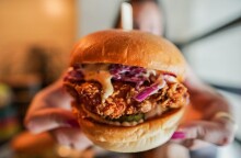 Μπέργκερ κοτόπουλο