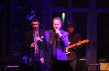 Ο τραγουδιστής Μάκης Χριστοδουλόπουλος στο Άλσος