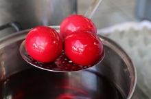 Κόκκινα αυγά