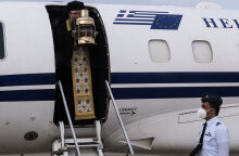 Στην Αθήνα το Άγιο Φως από τα Ιεροσόλυμα