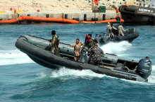 Λίβυοι στρατιώτες σε φουσκωτό (ΦΩΤΟ ΑΡΧΕΙΟΥ)