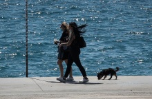 Μετακινήσεις - Βόλτα στην παραλία