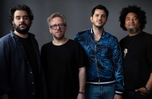 Ο σαξοφωνίστας Dimitris Tsakas με την μπάντα του