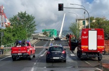 Κατέρρευσε κινητή γέφυρα στην πόλη La Spezia στην Ιταλία
