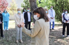 Επίσκεψη της Κατερίνας Σακελλαροπούλου στο Γενικό Νοσοκομείο Αθηνών «Γ. Γεννηματάς»