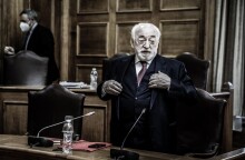 Ο εργολάβος Χρήστος Καλογρίτσας στην προανακριτική επιτροπή