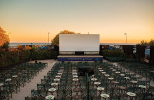 Cine Φλοίσβος, Φάληρο