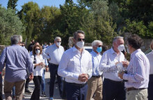 Χανιά: Παρών ο πρωθυπουργός στο μνημόσυνο για τον Κωνσταντίνο Μητσοτάκη και τα τέσσερα χρόνια από τον θάνατό του