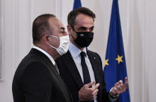 ΣΥΝΑΝΤΗΣΗ ΤΟΥ ΠΡΩΘΥΠΟΥΡΓΟΥ ΚΥΡ. ΜΗΤΣΟΤΑΚΗ ΜΕ ΤΟΝ ΥΠΕΞ ΤΗΣ ΤΟΥΡΚΙΑΣ Μ. ΤΣΑΒΟΥΣΟΓΛΟΥ 