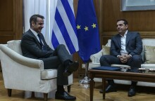 Ο Κυριάκος Μητσοτάκης και ο Αλέξης Τσίπρας