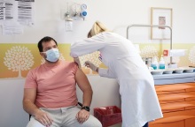 Εμβολιασμός κατά του κορωνοϊού - Εμβολιαστικό κέντρο