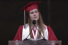 Στην αποφοίτησή της από το Λύκειο η μαθήτρια Πάξτον Σμιθ μίλησε με πάθος για το δικαίωμα στην άμβλωση, που περιορίζει ο νέος νόμος στο Τέξας των ΗΠΑ