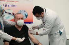 Ο εμβολιασμός του Ρετζέπ Ταγίπ Ερντογάν για τον κορωνοϊό