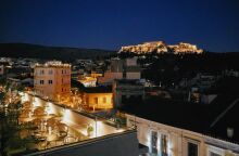 Θέα Ακρόπολη από την ταράτσα του Mira me