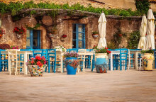 Ταβέρνα (ΦΩΤΟ ΑΡΧΕΙΟΥ) - Η μουσική επιστρέφει στην εστίαση αποκλειστικά σε εξωτερικούς χώρους και καθήμενους πελάτες